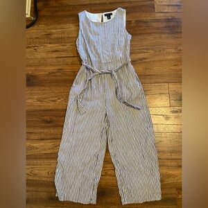 Tahari Linen Blend Pin Striped Jumper Wide Leg Belted Sz 8 Sleeveless